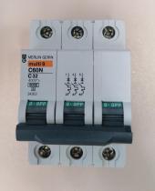 SCHNEIDER ELECTRIC MG/332 - TERMICO 3X32A MERLIN GER