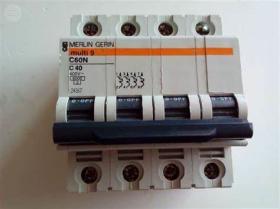 SCHNEIDER ELECTRIC MG/420 - TERMICO 4X20A MERLIN GER