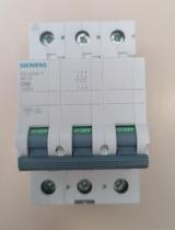 SIEMENS 5SL6340-7 - INTERRUPTOR MAGNETOTERMICO 6/10KA CURVA C 3P 40A