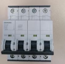 SIEMENS 5SY4650-7 - INT. AUT. 10KA CURVA C 3P+N 50A (5SY4650-7)