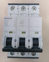 SIEMENS 5SY4350-7 - INT. AUT. 10KA CURVA C 3P 50A (5SY4350-7)